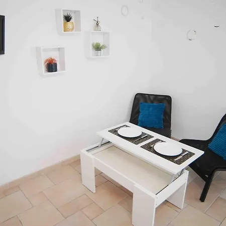 Nyaraló House Rent Saint-Laurent-du-Var